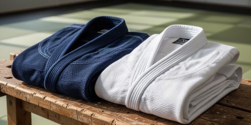 O que considerar ao comprar os melhores kimonos de Jiu-Jitsu: durabilidade e peso