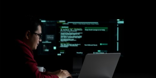 Como o servidor NAS ajuda a organizar o armazenamento de dados em ambientes com Active Directory