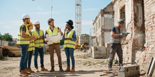 Reformar ou reconstruir: qual decisão faz mais sentido?