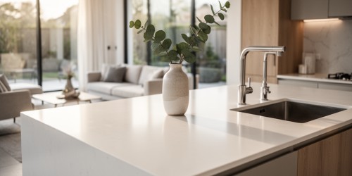 Bancada de cozinha em Corian agrega valor ao imóvel