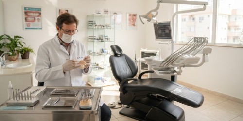 Equipamentos odontológicos no Tatuapé: guia de compra