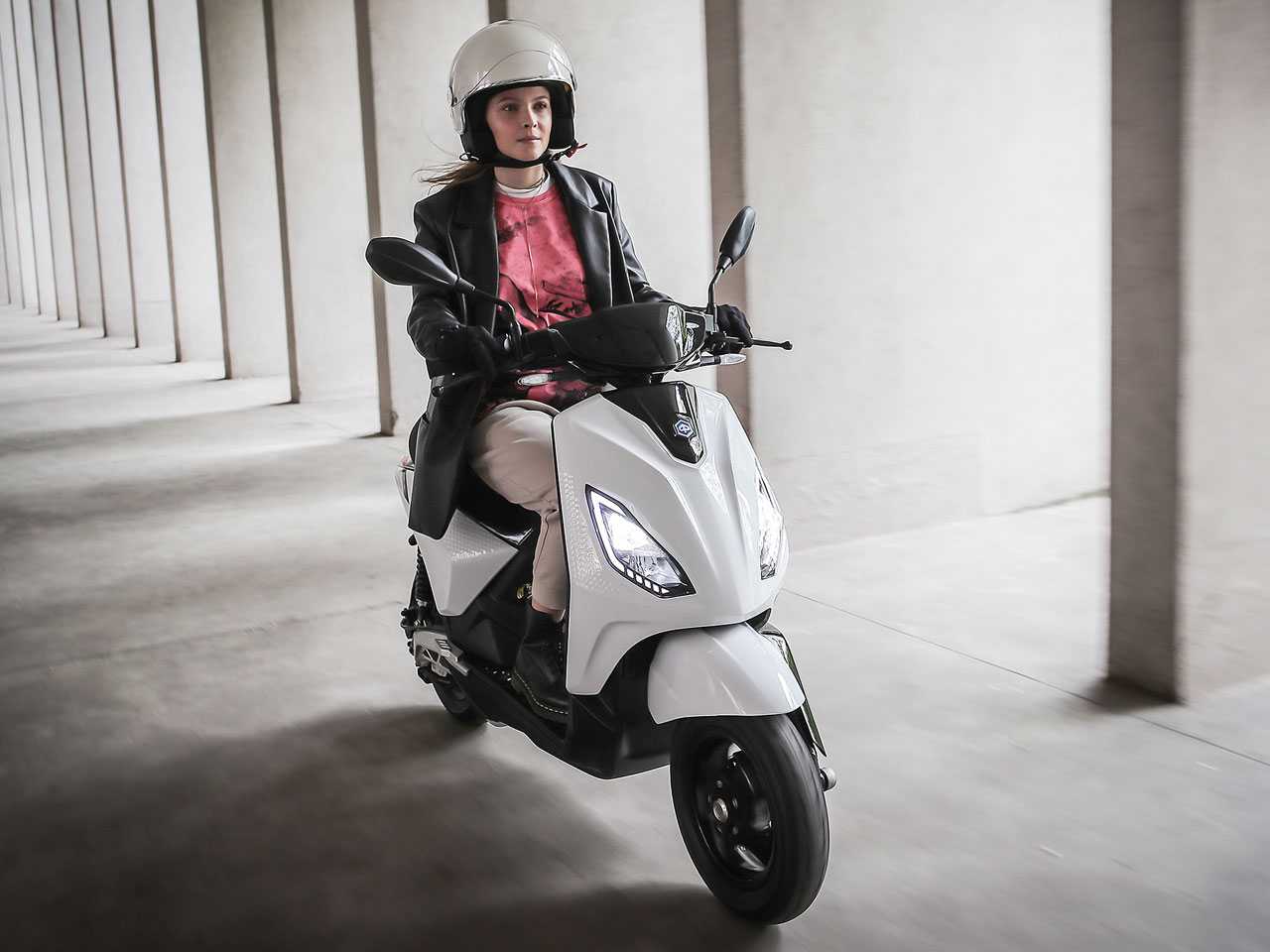 Scooter elétrica 500W ou 1000W: qual escolher?