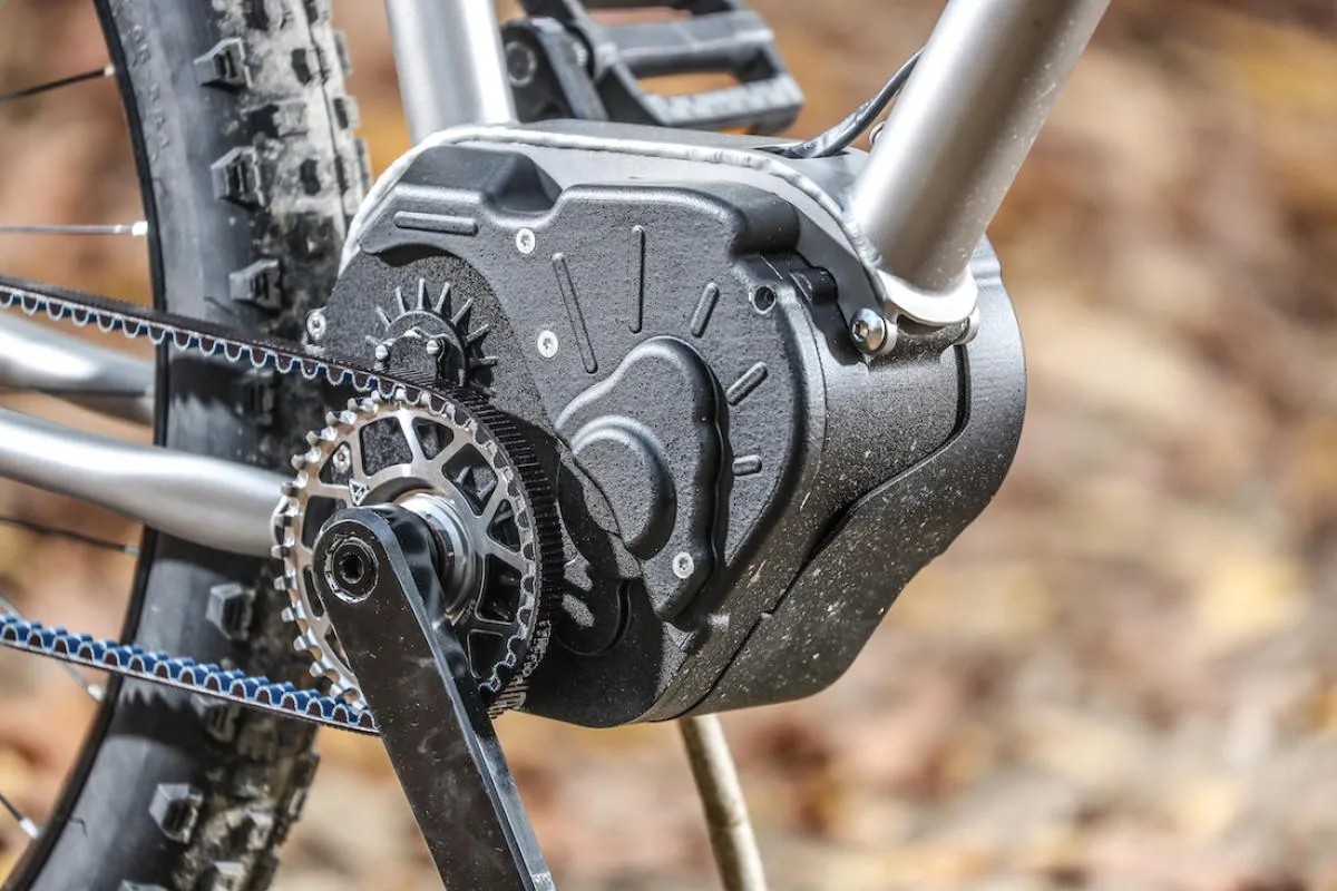Bike Elétrica com Motor Potente: O Que Significa na Prática?