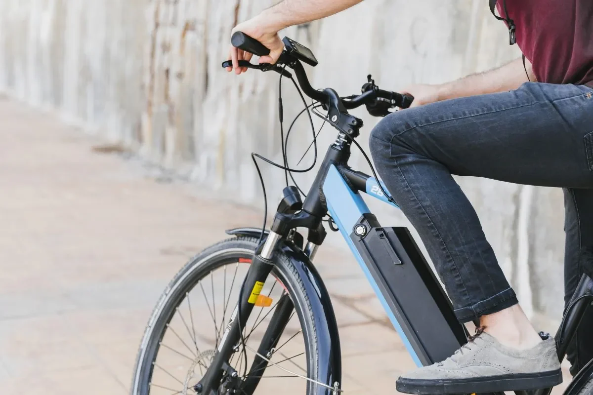 Guia Completo das E-Bikes: Tipos de Motores, Modos de Assistência e Performance
