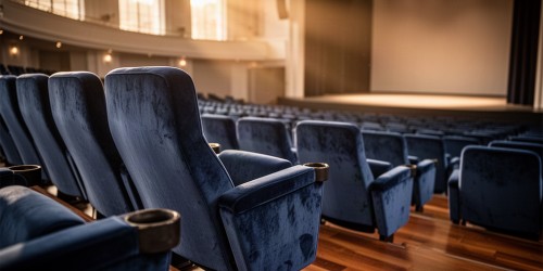 Como poltronas certas melhoram a visão no anfiteatro